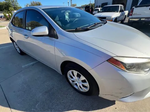 2014 Toyota Corolla 11th Gen - Image 2 of 8