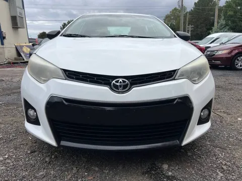 2014 Toyota Corolla 11th Gen - Image 2 of 16