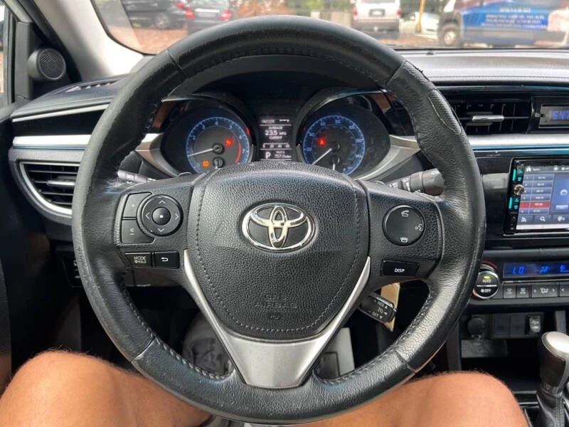 2014 Toyota Corolla 11th Gen - Image 10 of 16