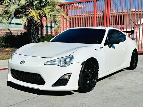 2014 Toyota FRS