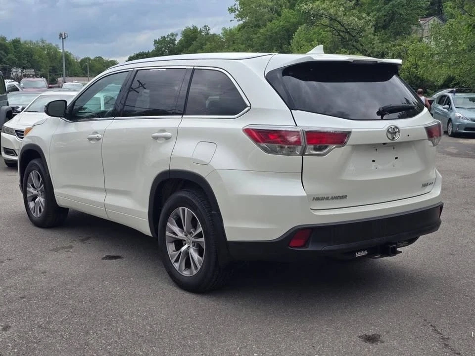 2014 Toyota Highlander - Image 5 of 11