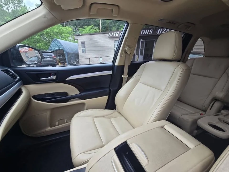 2014 Toyota Highlander - Image 11 of 11