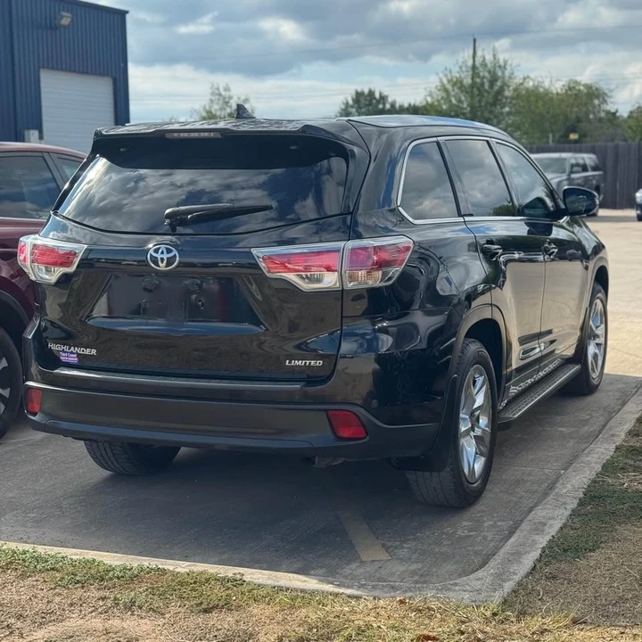 2014 Toyota Highlander - Image 7 of 14