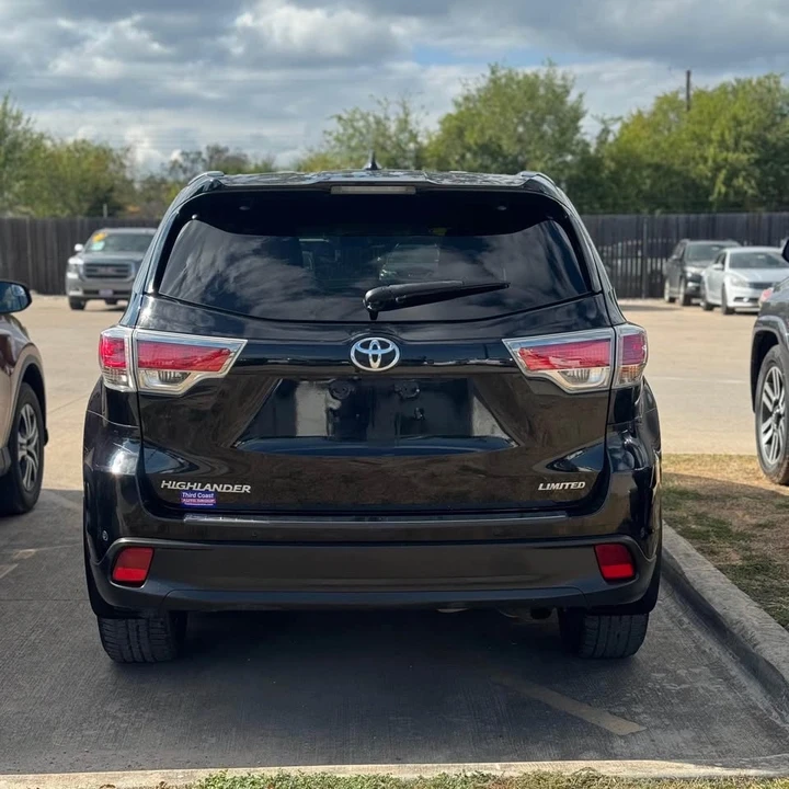 2014 Toyota Highlander - Image 6 of 14
