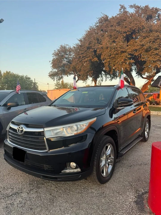 2014 Toyota Highlander - Image 3 of 8