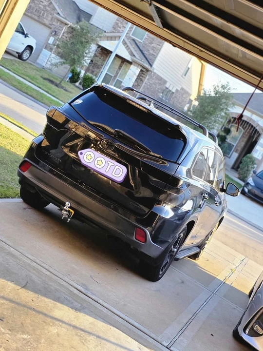 2014 Toyota Highlander - Image 2 of 6