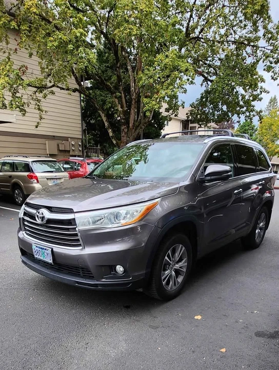2014 Toyota Highlander - Image 3 of 15