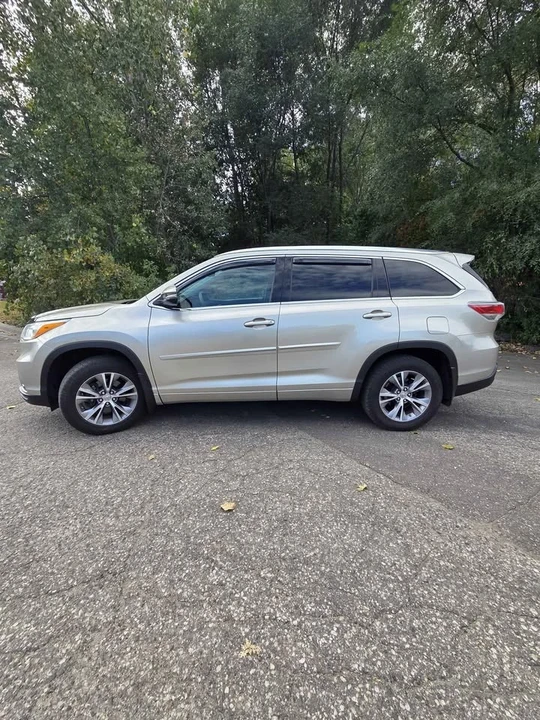 2014 Toyota Highlander - Image 3 of 9