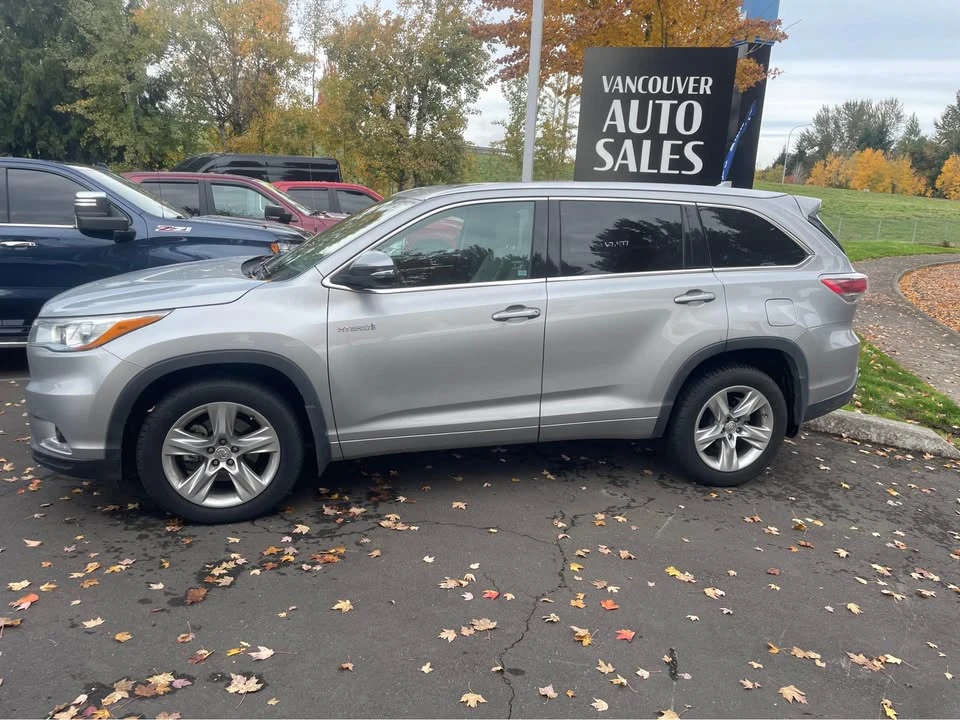 2014 Toyota Highlander - Image 2 of 16
