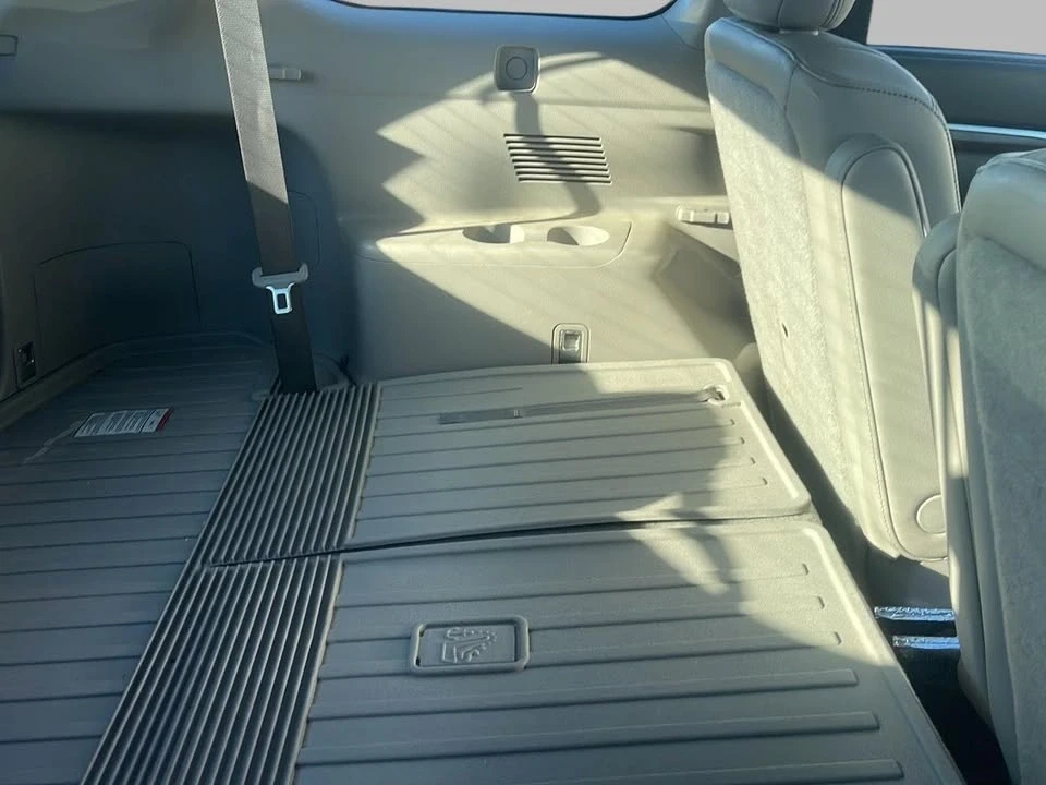 2014 Toyota Highlander - Image 14 of 16