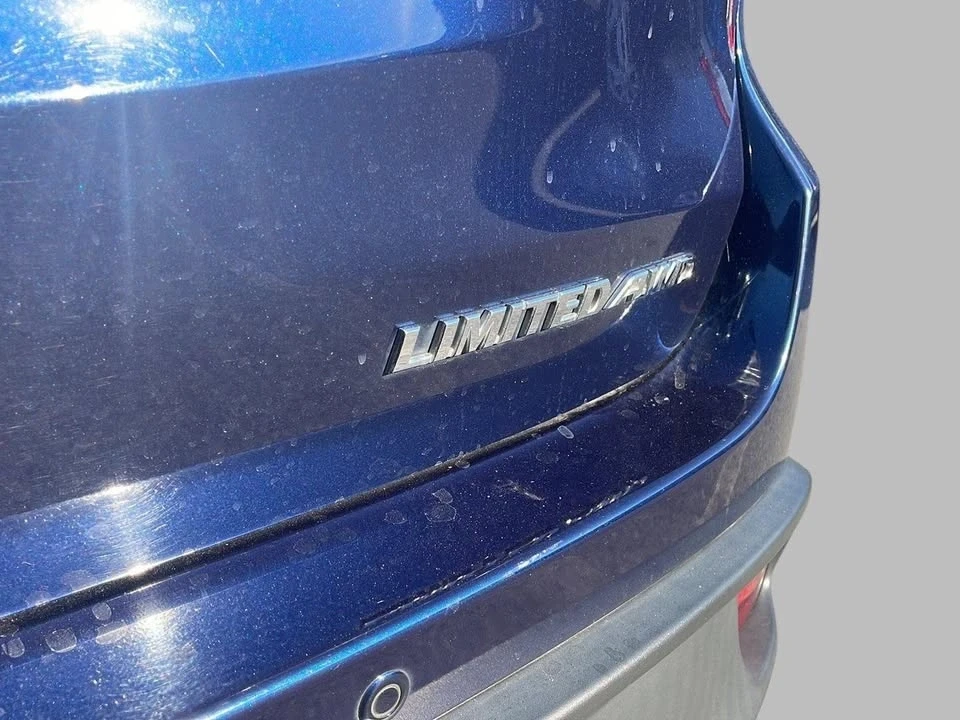 2014 Toyota Highlander - Image 11 of 16
