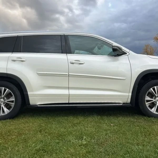 2014 Toyota Highlander - Image 8 of 20