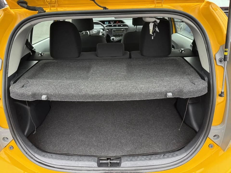 2014 Toyota Prius 3rd Gen - Image 10 of 10