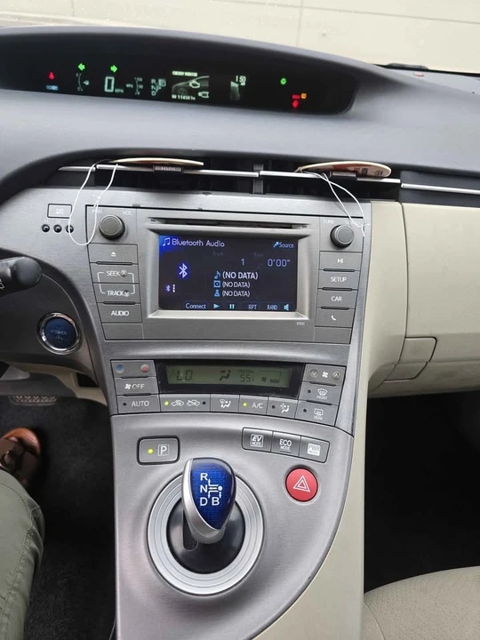 2014 Toyota Prius 3rd Gen - Image 12 of 12