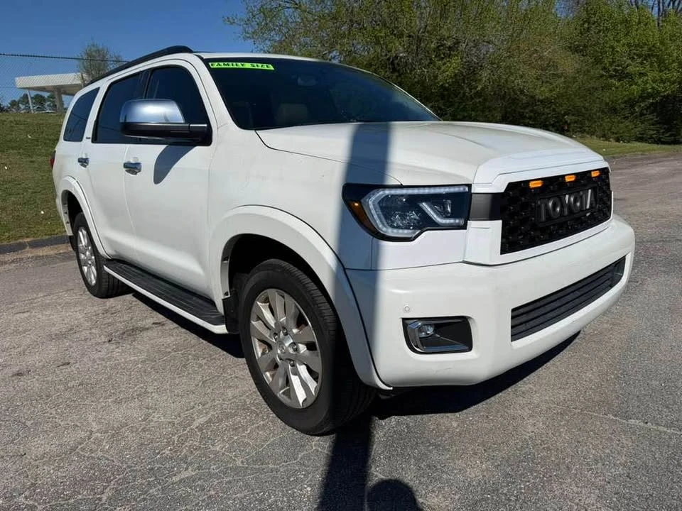 2014 Toyota Sequoia 2nd Gen - Image 2 of 14