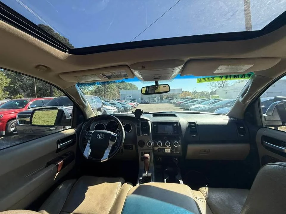 2014 Toyota Sequoia 2nd Gen - Image 9 of 14