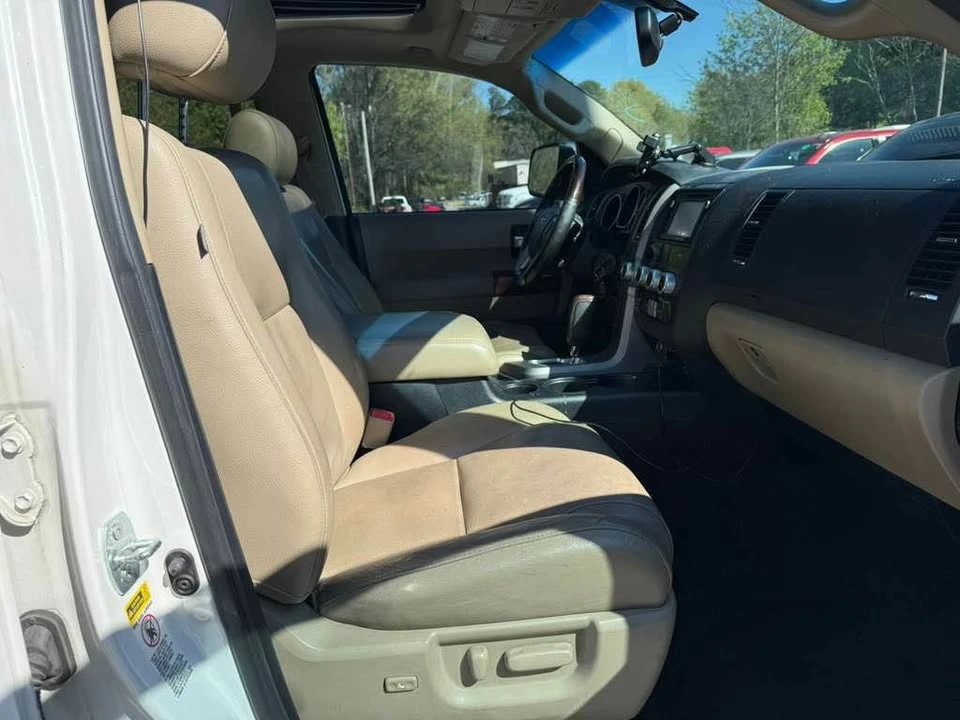 2014 Toyota Sequoia 2nd Gen - Image 7 of 14