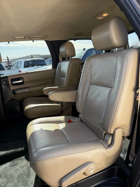 2014 Toyota Sequoia 2nd Gen - Image 11 of 13