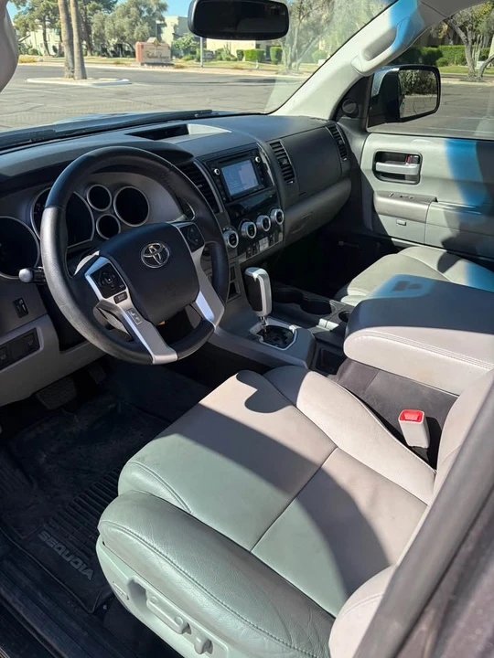 2014 Toyota Sequoia 2nd Gen - Image 13 of 14