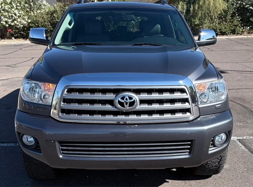 2014 Toyota Sequoia 2nd Gen - Image 10 of 14