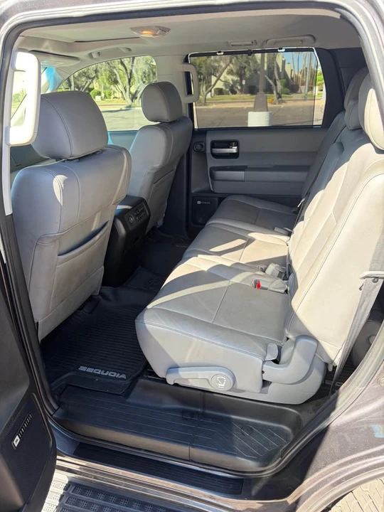 2014 Toyota Sequoia 2nd Gen - Image 11 of 14