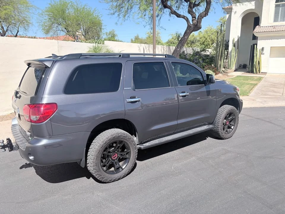 2014 Toyota Sequoia 2nd Gen - Image 5 of 14