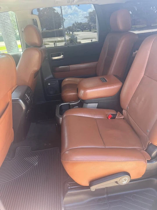 2014 Toyota Sequoia 2nd Gen - Image 10 of 18