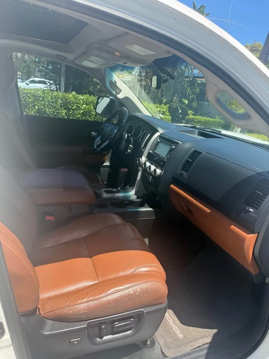 2014 Toyota Sequoia 2nd Gen - Image 9 of 18