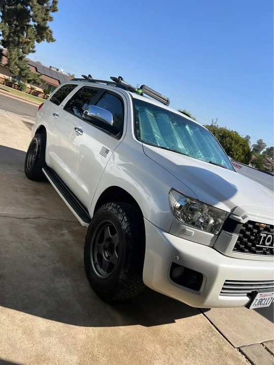 2014 Toyota Sequoia 2nd Gen - Image 5 of 6