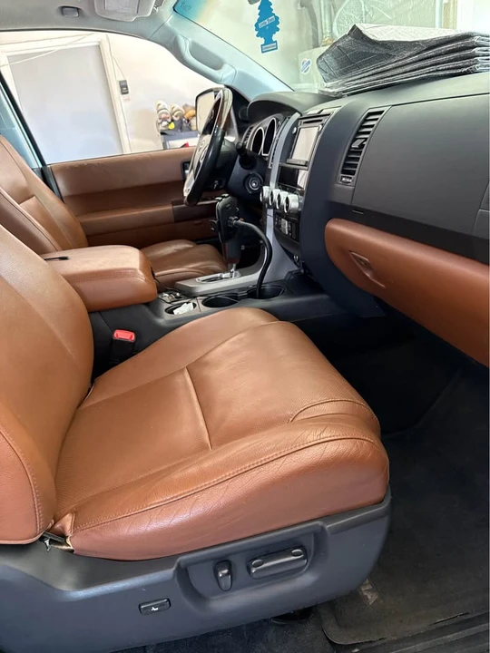 2014 Toyota Sequoia 2nd Gen - Image 2 of 6