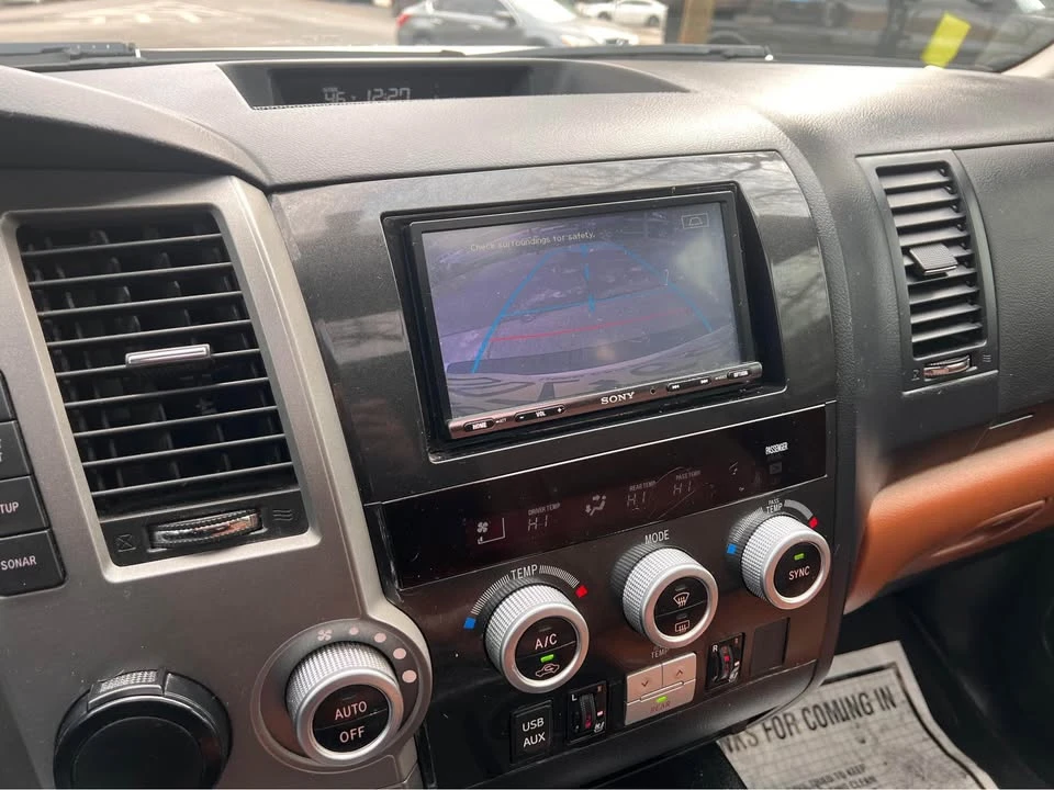2014 Toyota Sequoia 2nd Gen - Image 12 of 13