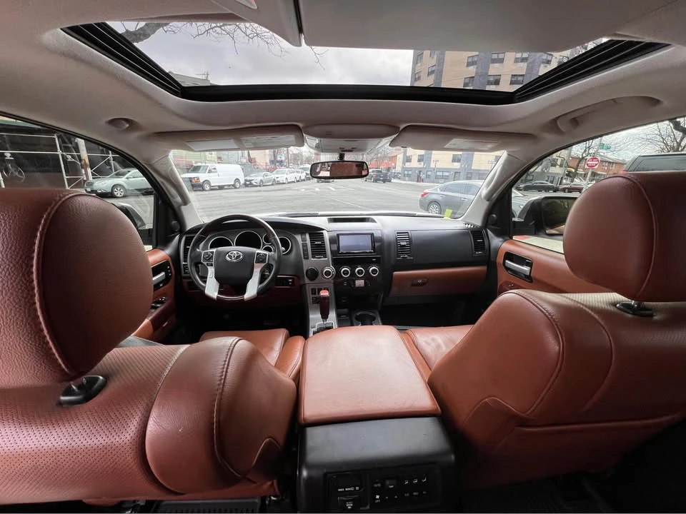 2014 Toyota Sequoia 2nd Gen - Image 5 of 14