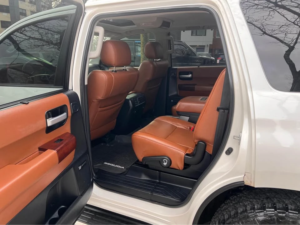 2014 Toyota Sequoia 2nd Gen - Image 10 of 13