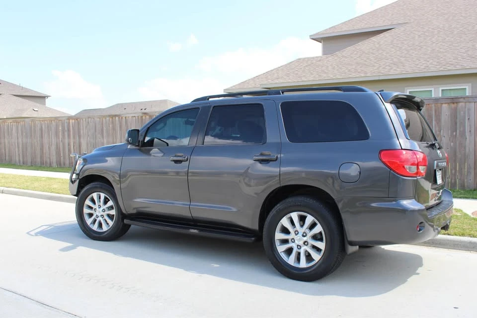 2014 Toyota Sequoia 2nd Gen - Image 10 of 20