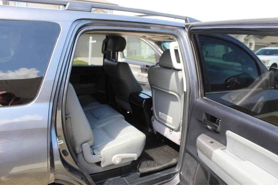 2014 Toyota Sequoia 2nd Gen - Image 16 of 20