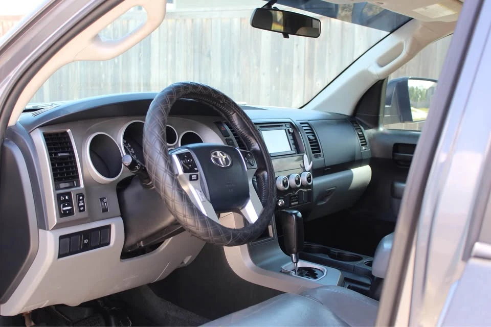 2014 Toyota Sequoia 2nd Gen - Image 2 of 20