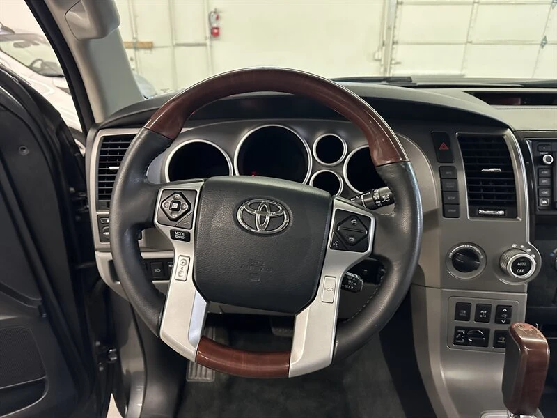2014 Toyota Sequoia 2nd Gen - Image 18 of 20