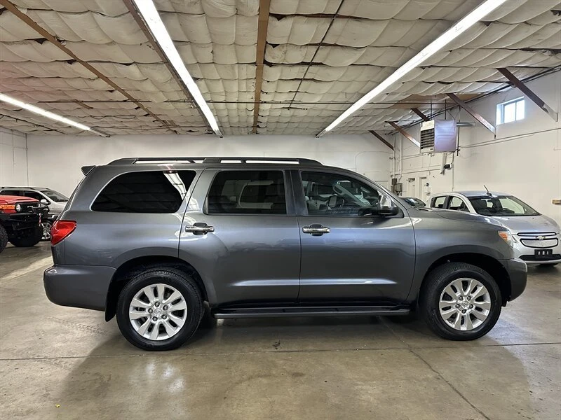 2014 Toyota Sequoia 2nd Gen - Image 2 of 20