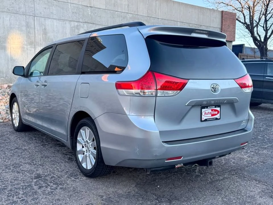 2014 Toyota Sienna 2nd Gen - Image 7 of 19