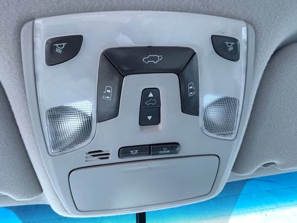 2014 Toyota Sienna 2nd Gen - Image 16 of 19