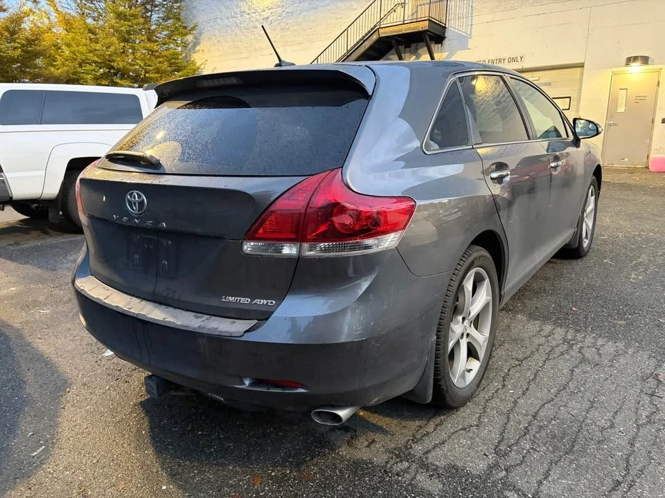 2014 Toyota Venza - Image 5 of 17
