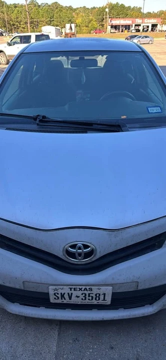 2014 Toyota Yaris - Image 9 of 9