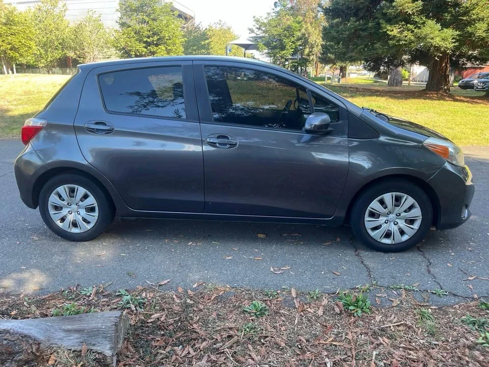 2014 Toyota Yaris - Image 5 of 14