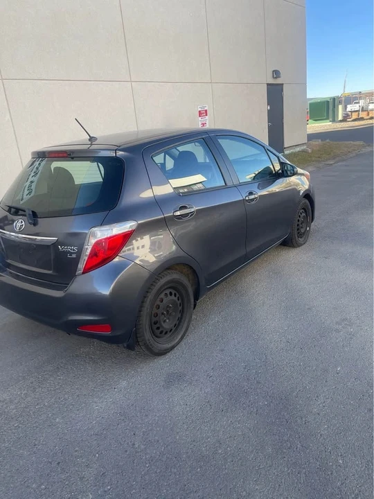 2014 Toyota Yaris - Image 3 of 7