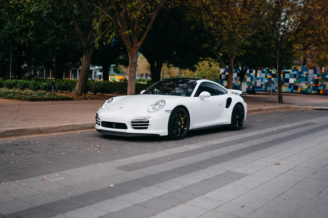 2014 Porsche 991 Turbo S - Image 4 of 9