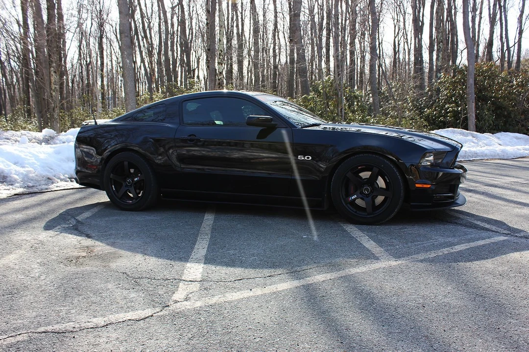 2014 Ford S197 Mustang - Image 8 of 27
