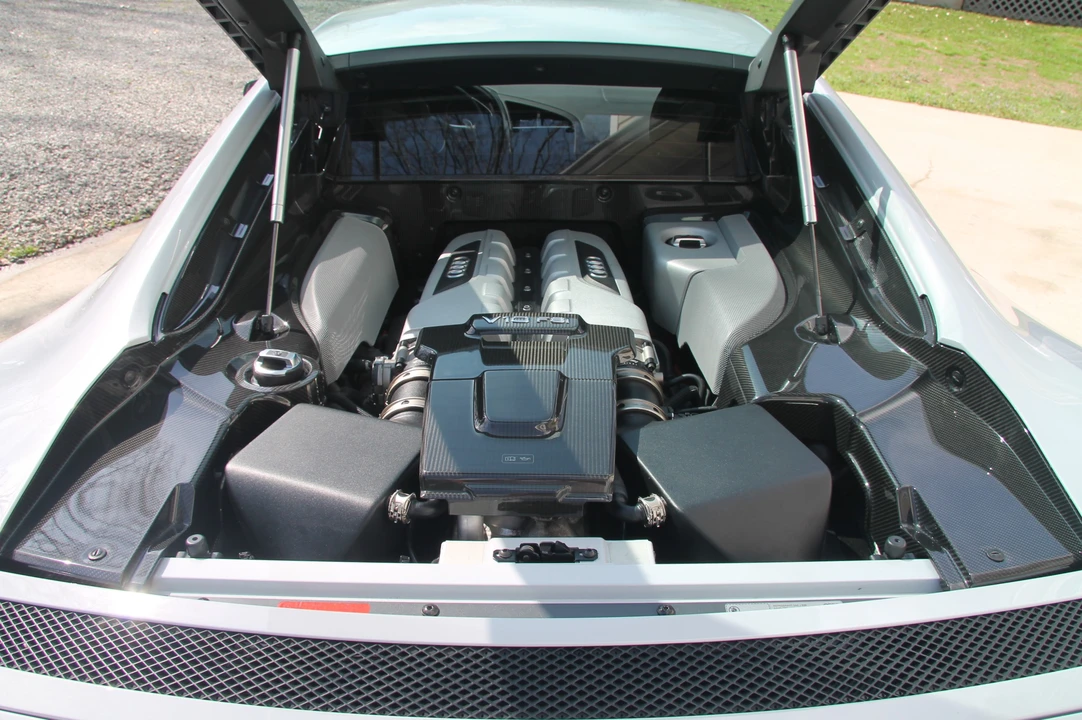 2014 Audi 42 R8 - Image 15 of 20