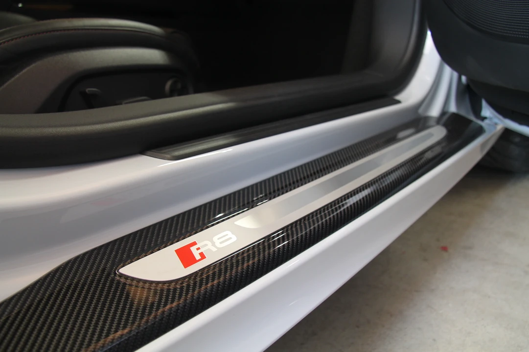 2014 Audi 42 R8 - Image 14 of 20