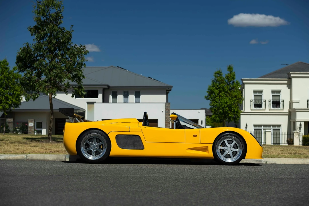 2014 Ultima - Image 20 of 21