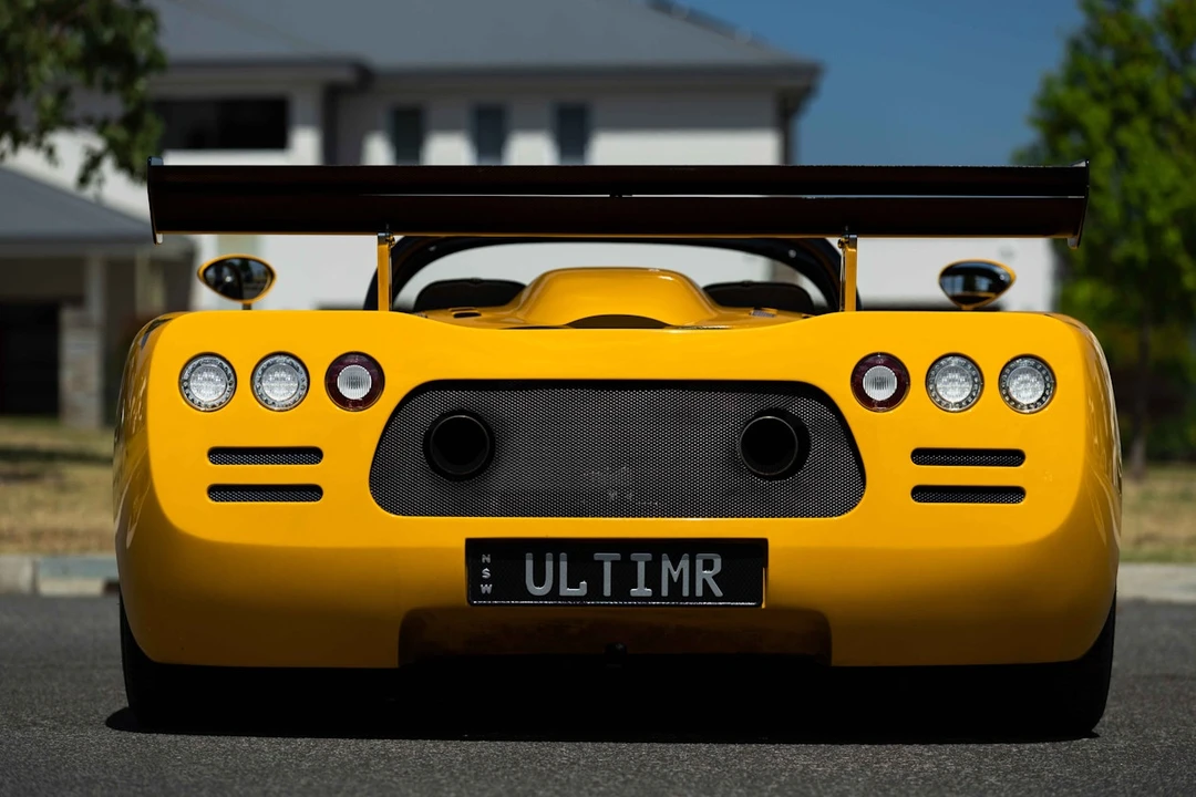 2014 Ultima - Image 6 of 21